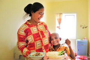 カンボジア　ジャパンハート こども医療センター　給食プロジェクト